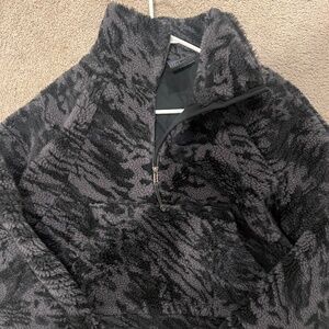 Lululemon Sherpa Scuba